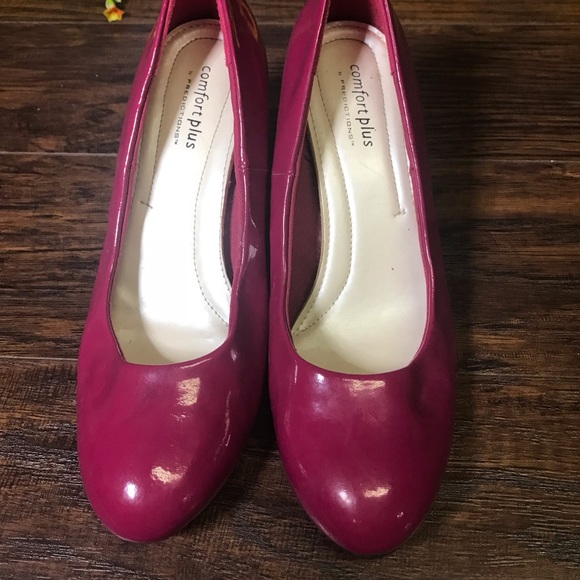 Pink Heels - Picture 3 of 4